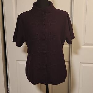 Fat button short sleeve sweater